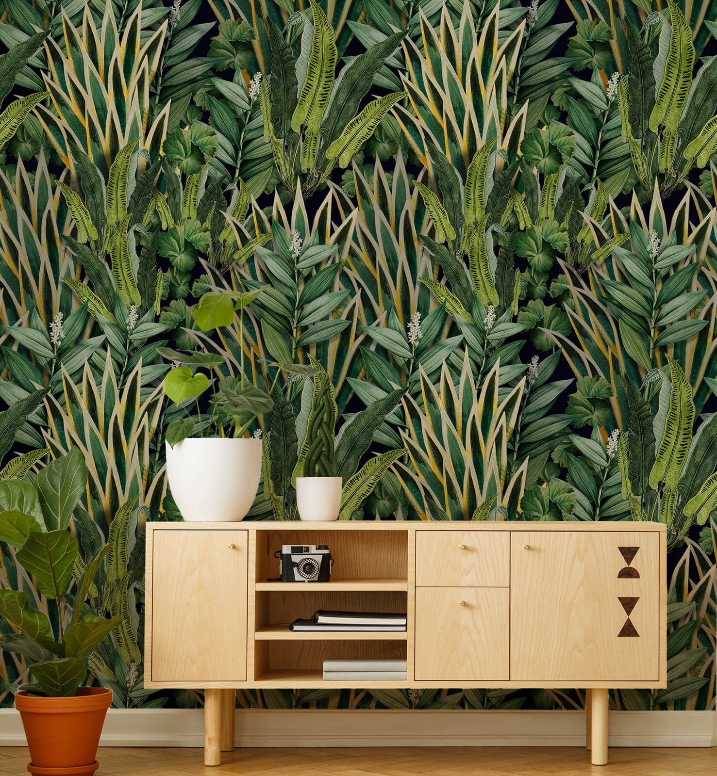 Retro Tropical Style Wallpaper