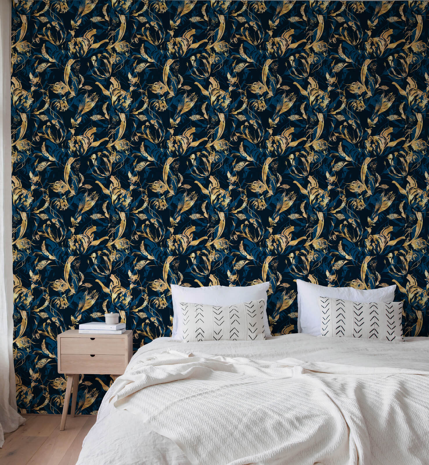 Luxury Blue and Modern Leaves Wallpaper