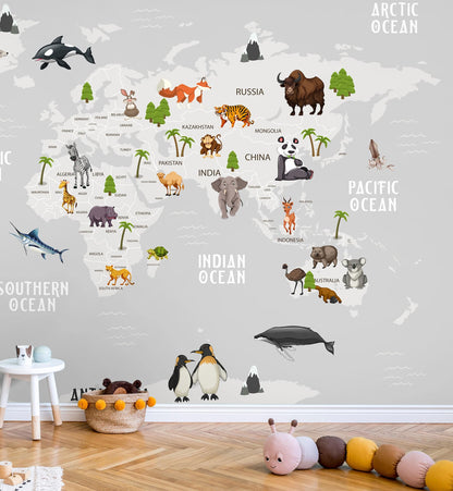 Animals world Map - Walltrendz