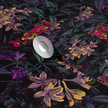 Dark Foliage flowers Pattern Wallpaper